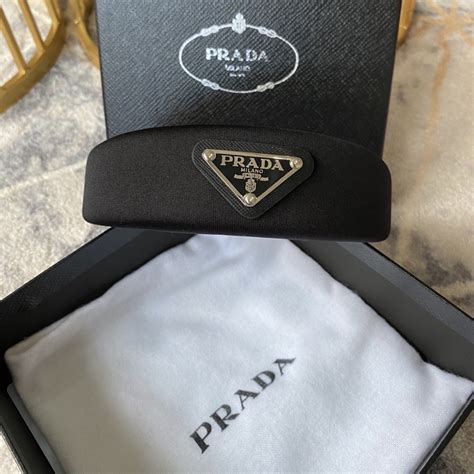 faux prada|Prada dust bag authentic.